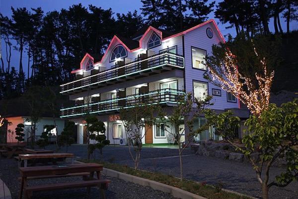 Blue Heights Hotel Boryeong Exterior photo